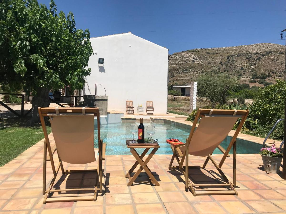Authentic Sicilian Charm, Pool, Sea View, Wi-Fi & Parking Villa Avola Dış mekan fotoğraf