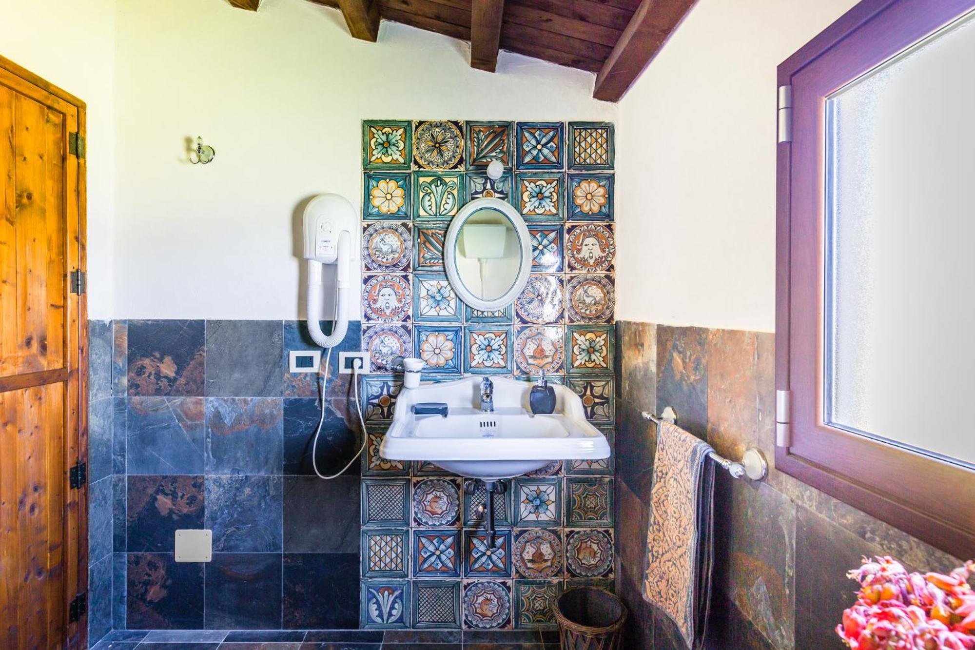 Authentic Sicilian Charm, Pool, Sea View, Wi-Fi & Parking Villa Avola Dış mekan fotoğraf